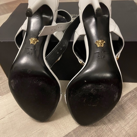 Versace Medusa Heels - Picture 6 of 10